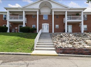 3333 Moores River Dr APT 611, Lansing, MI 48911