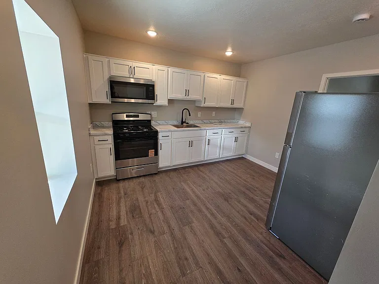 11 Bryner St #15 — Photo 12