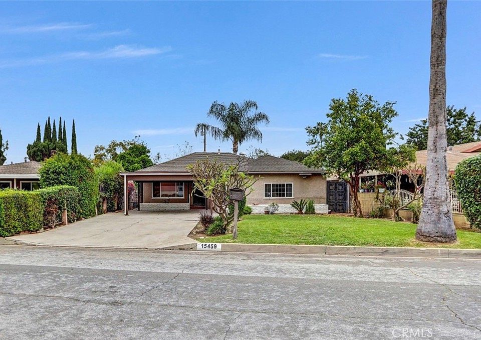 1st image of 15459 Three Palms St