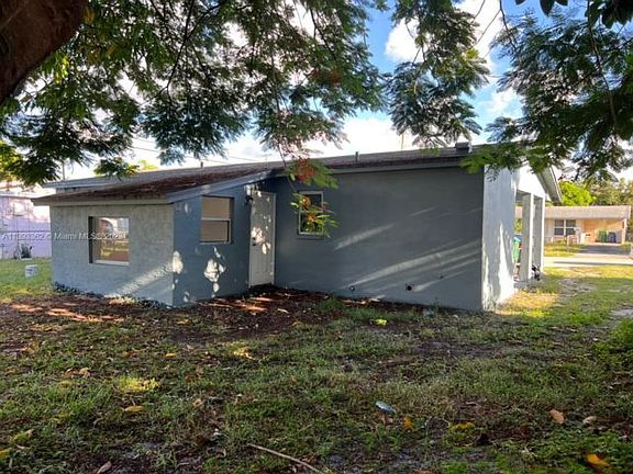 3rd image of 3461 NW 17th St #0