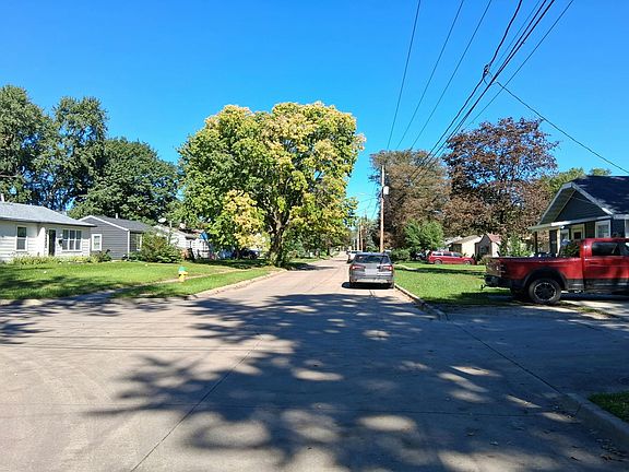 4th image of 2535 E 16th St S