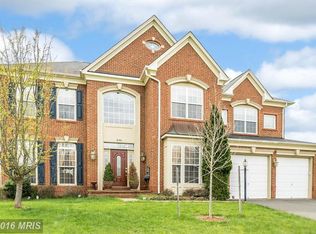 620 Pineview Ct, Warrenton, VA 20186