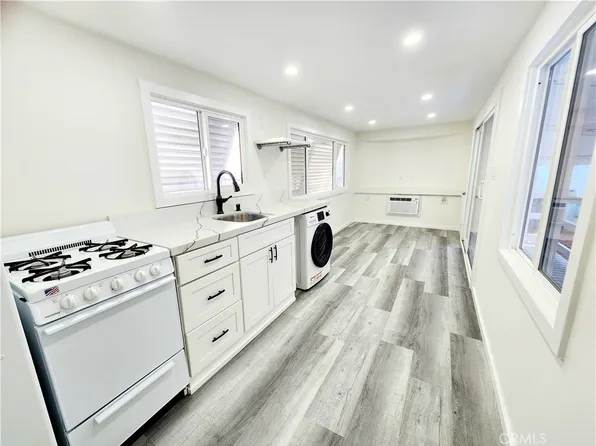 1820 Torrance Blvd #6, Torrance, CA 90501