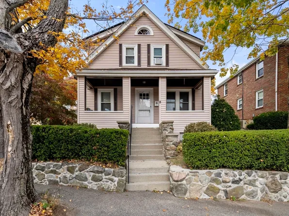 8 Elson Rd, Waltham, MA 02451