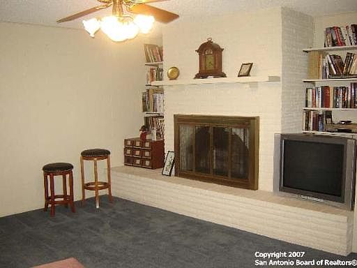 4th image of 3118 WAR ARROW DR