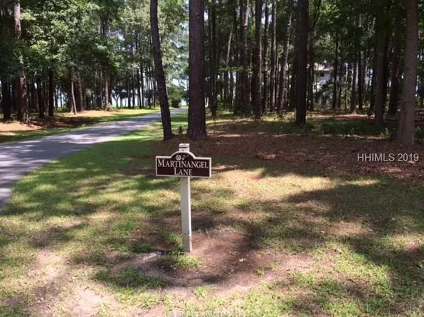 100 Martinangel Ln, Daufuskie Island, SC 29915