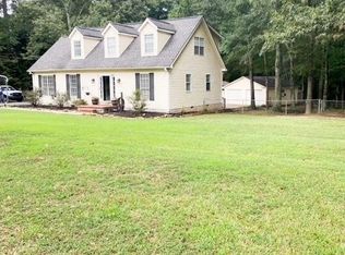 2517 W McIntosh Rd, Griffin, GA 30223