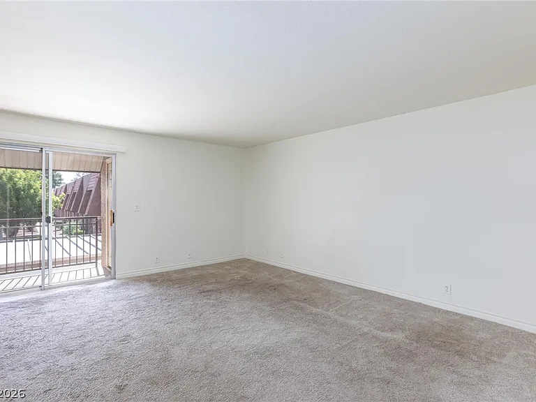 5240 Indian River Dr #272 — Photo 12