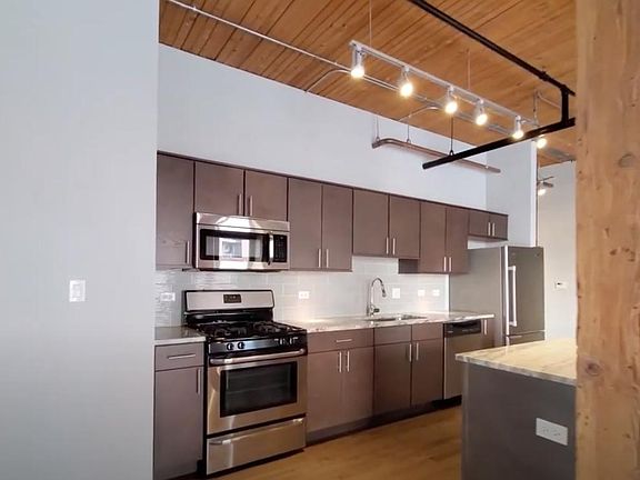 3rd image of 474 N McClurg Ct #6103