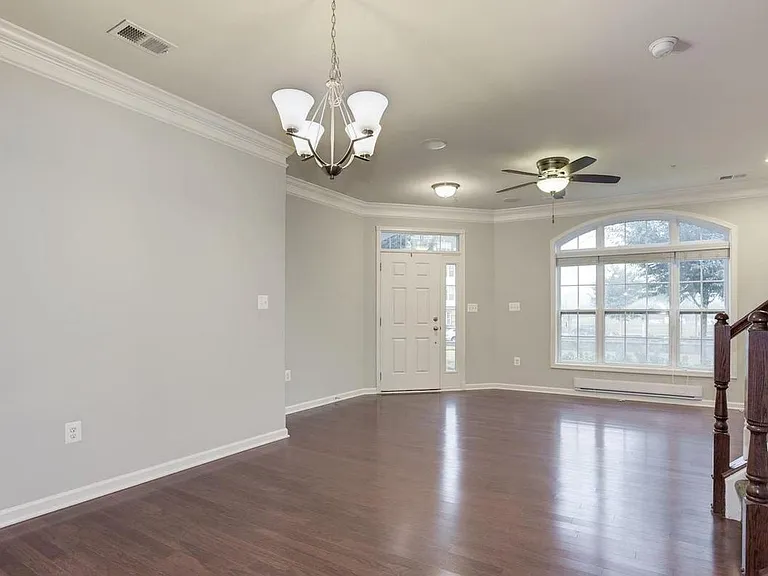 43017 Clarks Mill Ter — Photo 5