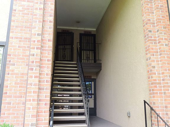 2nd image of 636 Horizon Dr APT 902