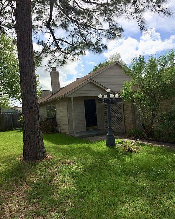 1st image of 11618 Eaglewood Dr