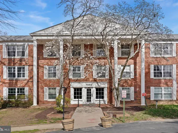 7630 Provincial Dr APT 102, Mc Lean, VA 22102