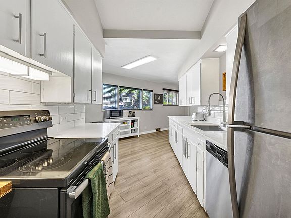 5th image of 4024 W Northwest Blvd
