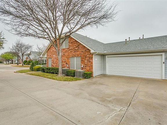 2nd image of 5247 Welden Ct