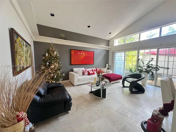 1115 River Birch St, Hollywood, FL 33019