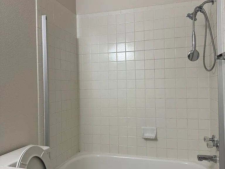 5307 Imperial Ct — Photo 10