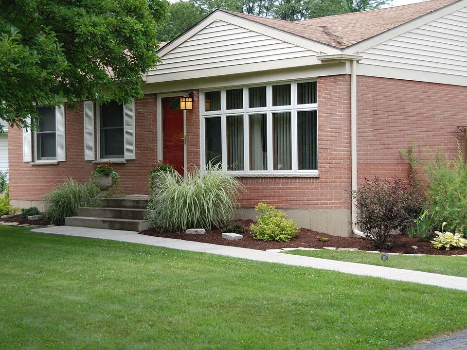 1st image of 540 E Lane Dr