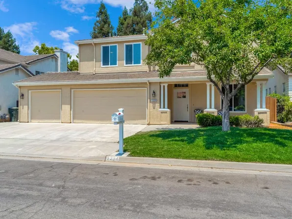 2234 E Serena Ave, Fresno, CA 93720