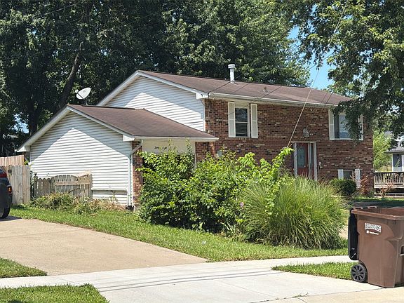 3rd image of 3806 Lambda Dr