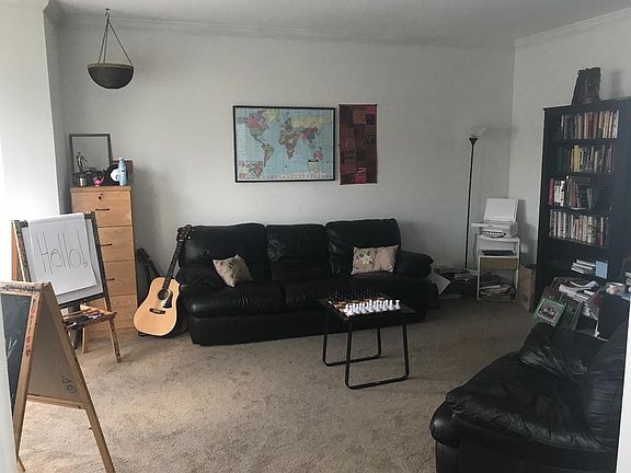4th image of 217 Olivine Cir