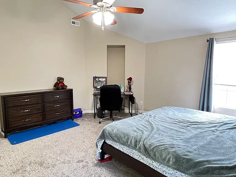 8202 Edwin Dr — Photo 27