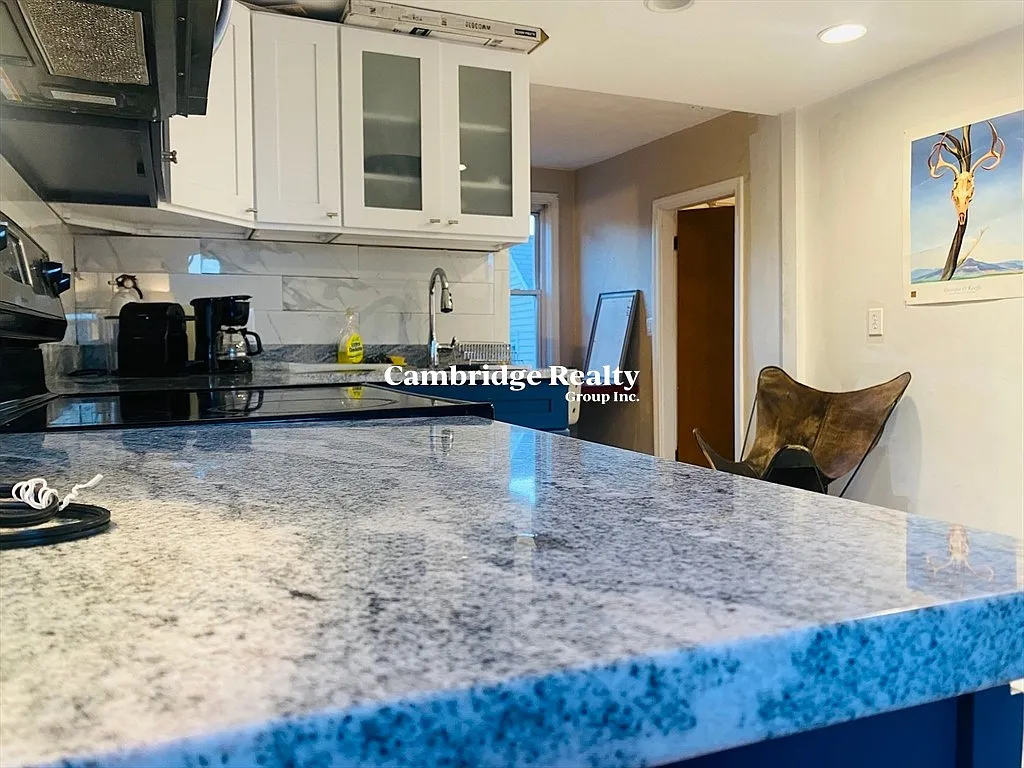 1 bed, 500 sqft, $2,600 — Photo 2