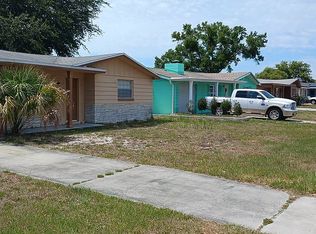 3227 Columbus Dr, Holiday, FL 34691