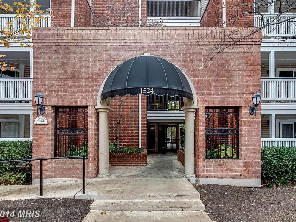 1st image of 1524 Lincoln Way APT 419