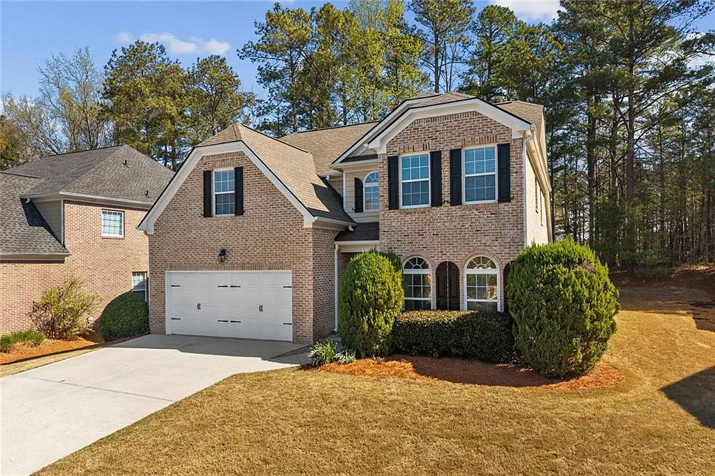 4 bed, 3.5 bath, 2916 sqft, $3,400 — Photo 2