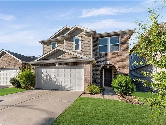 3rd image of 16614 Live Oak Canyon Dr
