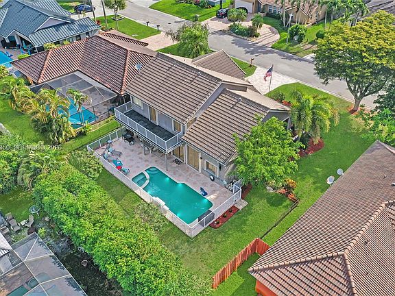 4th image of 5112 NW 58th Ter