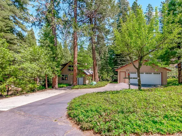 2047 5th Green Dr, Arnold, CA 95223