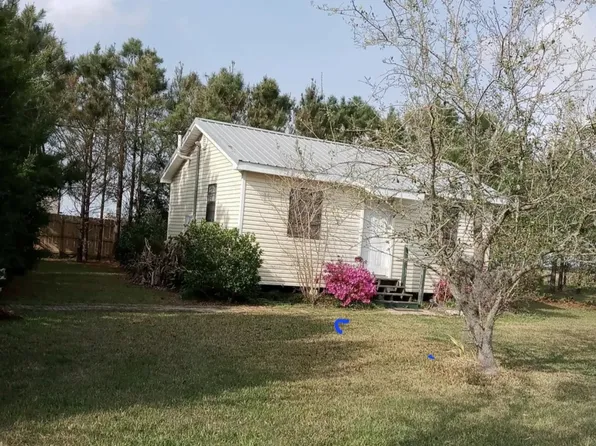 14300 Highway 101, Iowa, LA 70647