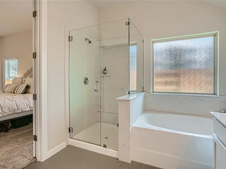 7301 Coit Rd — Photo 14
