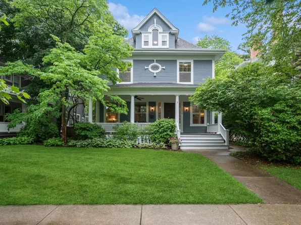 1040 Michigan Ave, Evanston, IL 60202