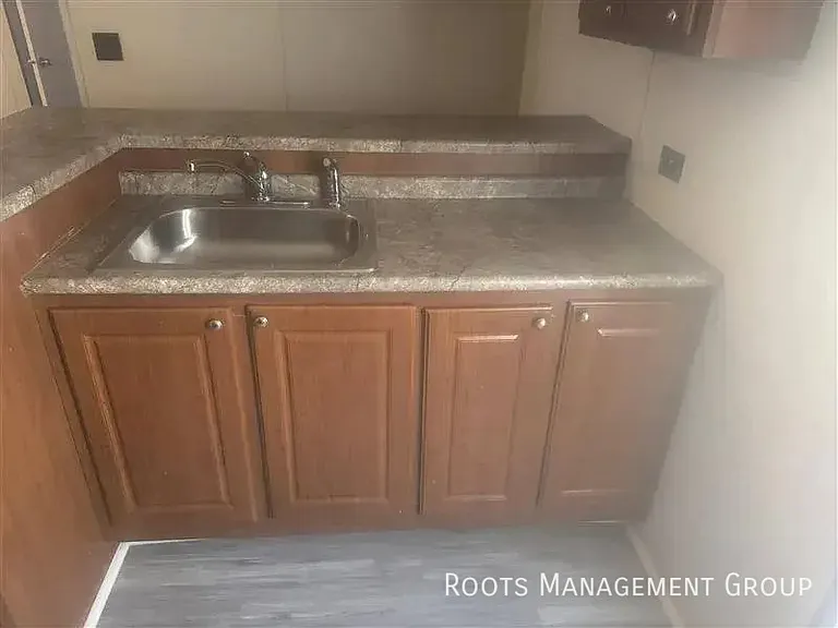 608 Stoney Creek Dr #64 — Photo 7