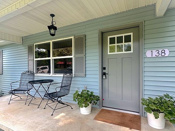 3rd image of 138 Buena Vista Dr