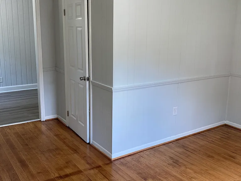 522 New Bern St SE — Photo 8