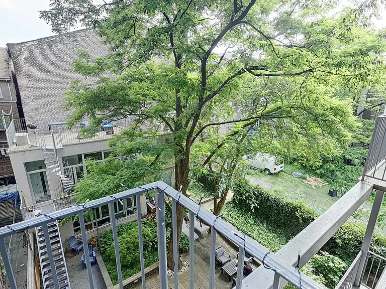 188 S 8th St #4 — Photo 15