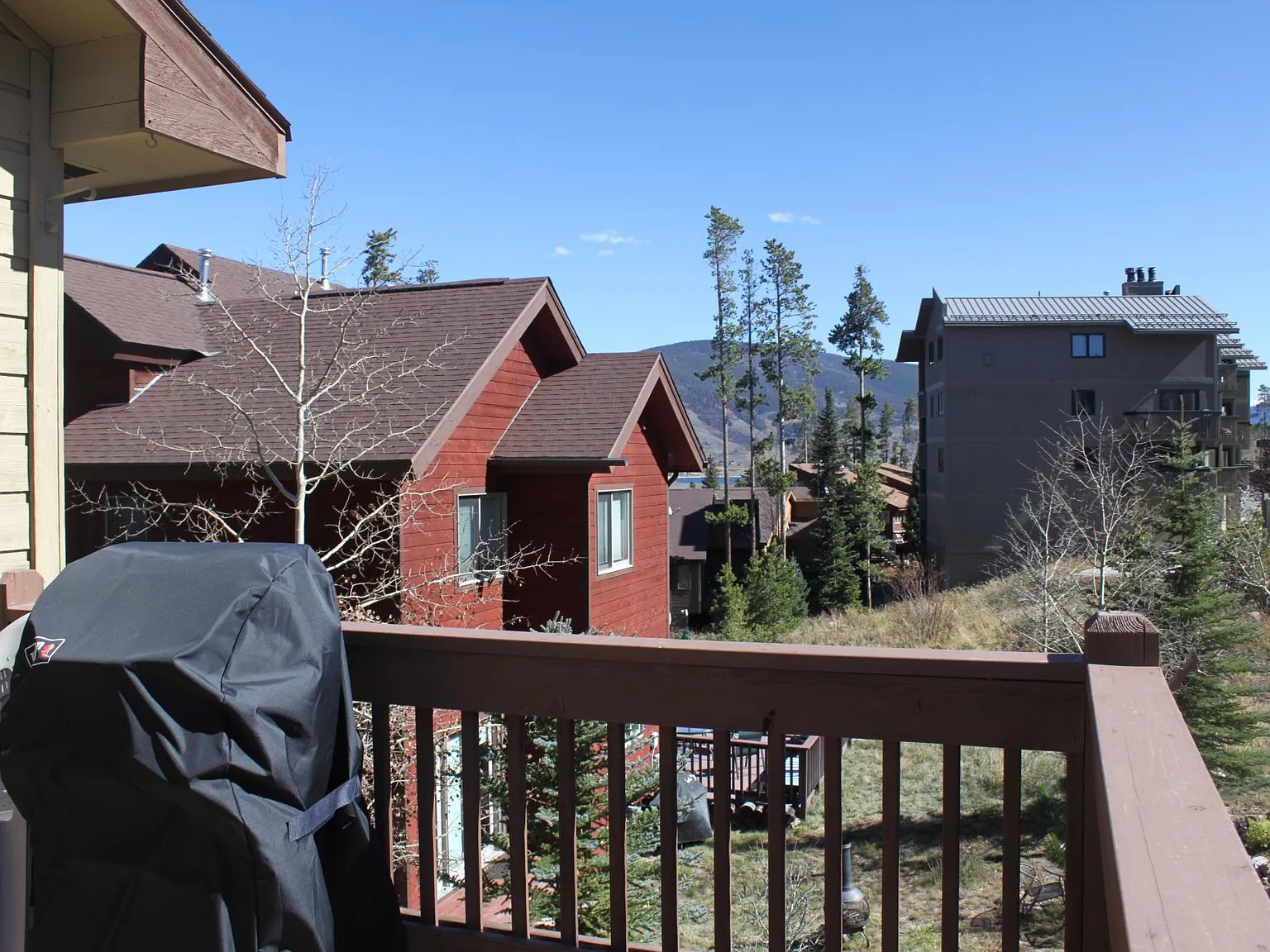 2022 Silverheels Dr — Photo 2