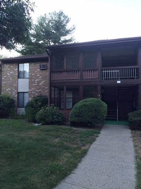 Exterior - Lower unit