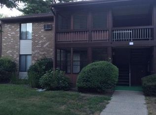 115 Amberly Dr UNIT E, Englishtown, NJ
