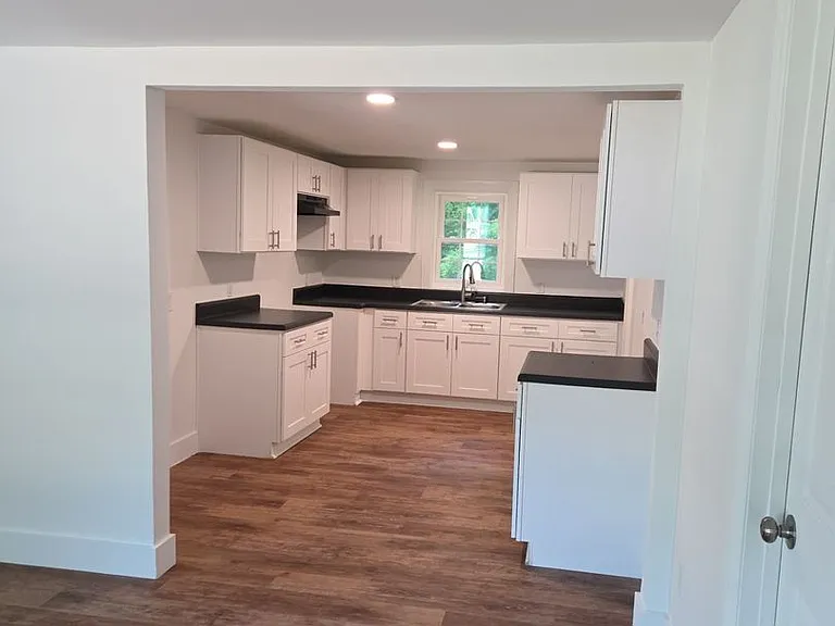 2357 Old Blackmon Ln — Photo 3