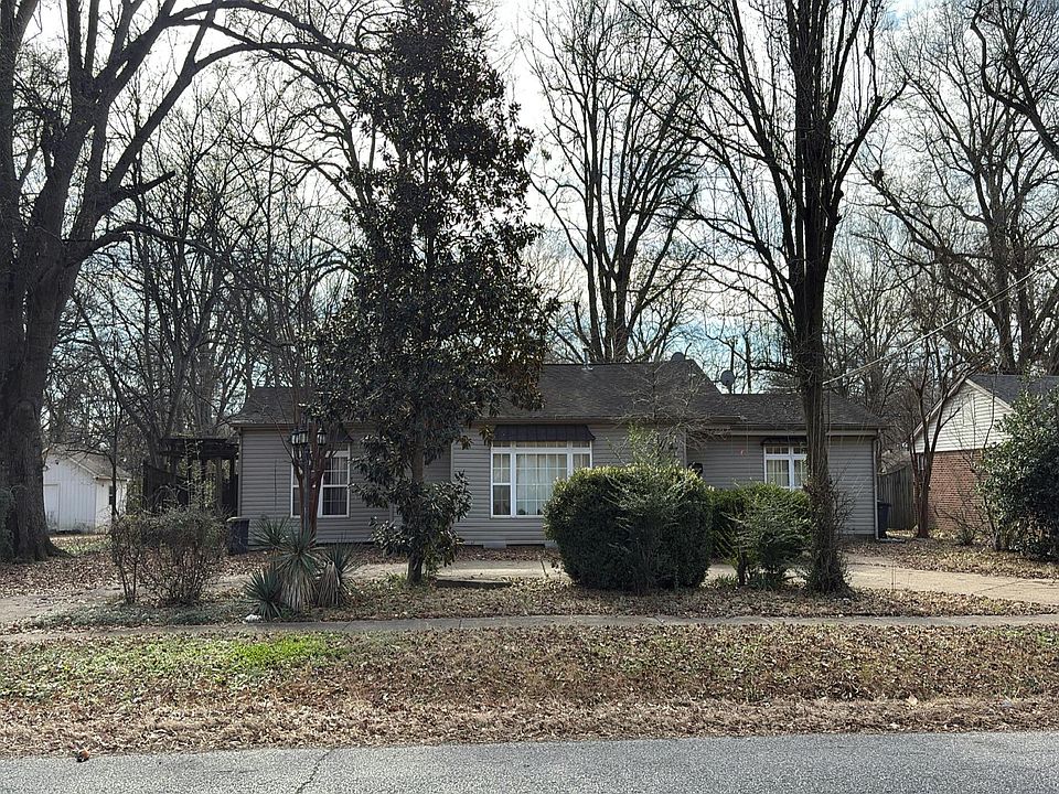 1st image of 202 Dover Rd