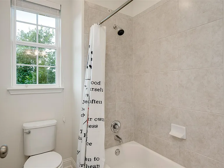 7107 Calpe Dr — Photo 17