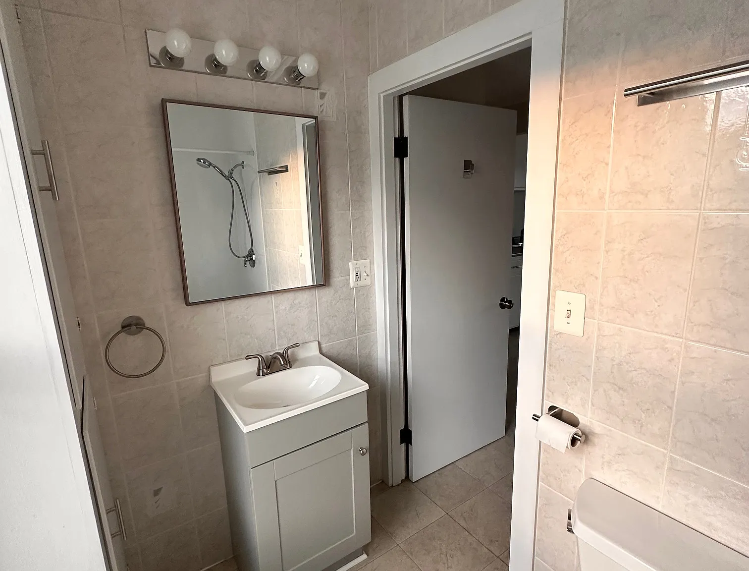 36 Halifax Street - 2 — Photo 2