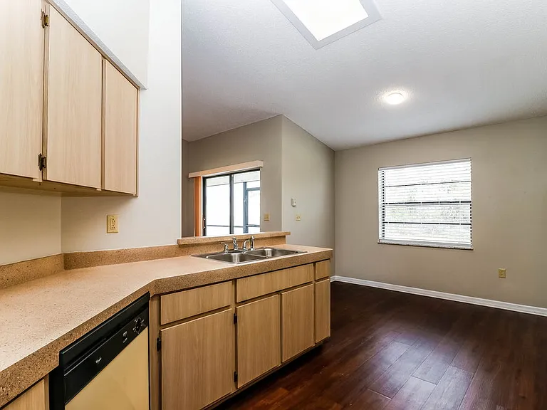 11479 Cavern Rd — Photo 8