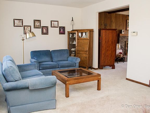 2nd image of 5959 Valley Lane Dr SE