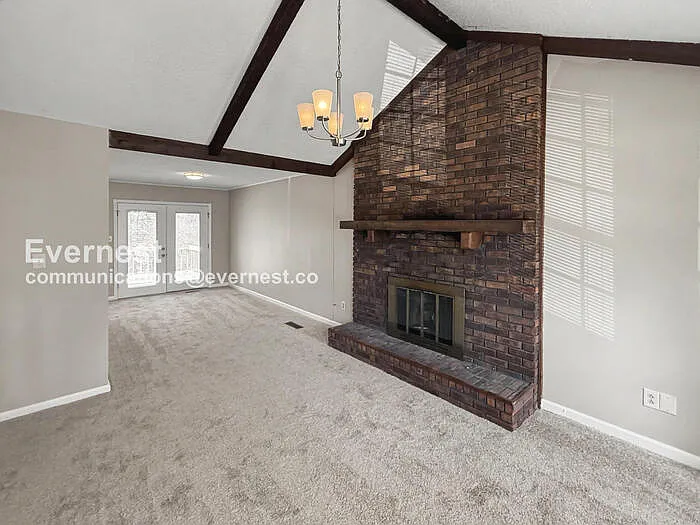 617 Carson Crest Cir — Photo 3